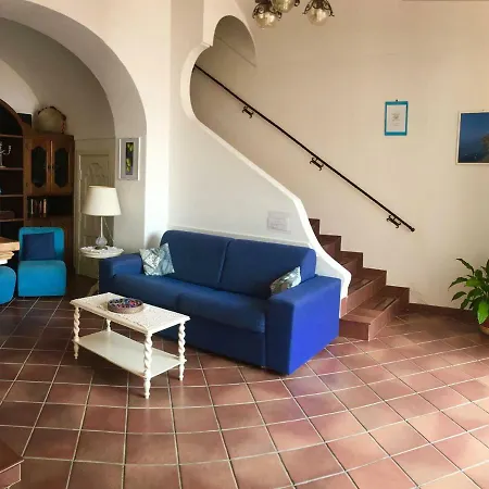 招待所 小花旅馆 *